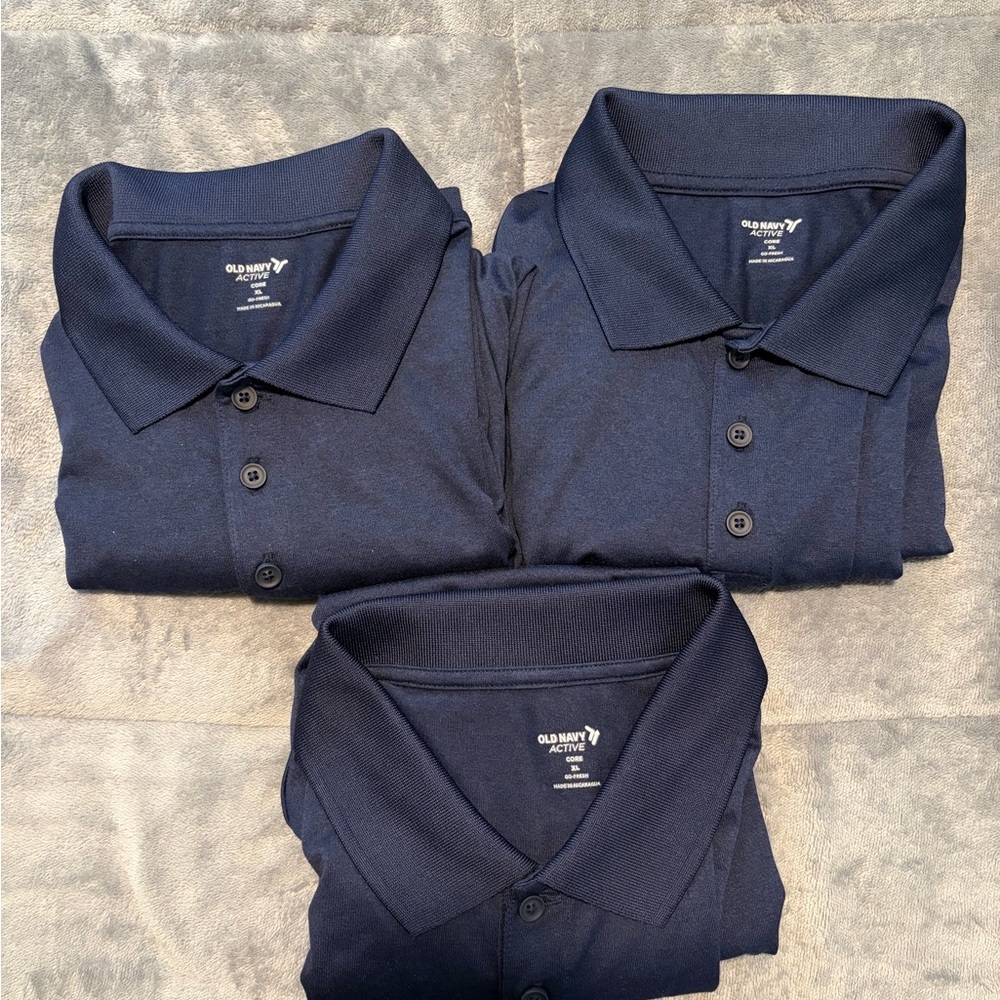Pack of Three Old Navy Men's Navy Polo Shirts - Picture 2 of 3